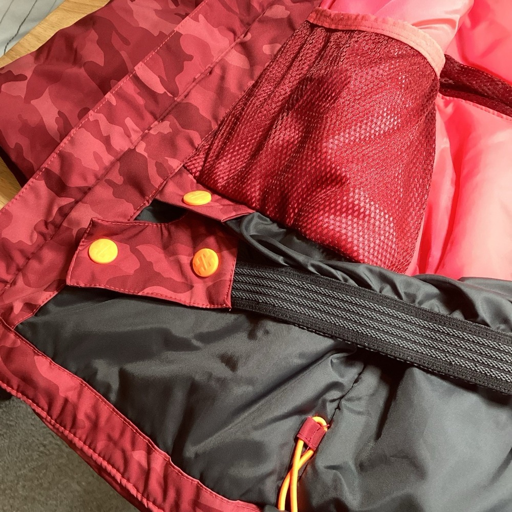 Kids Helly Hansen Jr Skyhigh Insulated Ski/snowboard Jacket Red Camo 8/128 - Picture 13 of 13